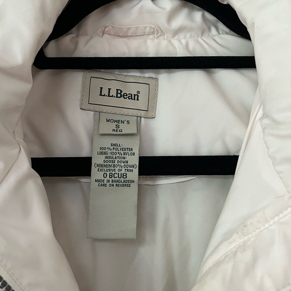 L.L. Bean Women’s Ultrawarm Coat - Long in Paperwhite - Picture 10 of 14